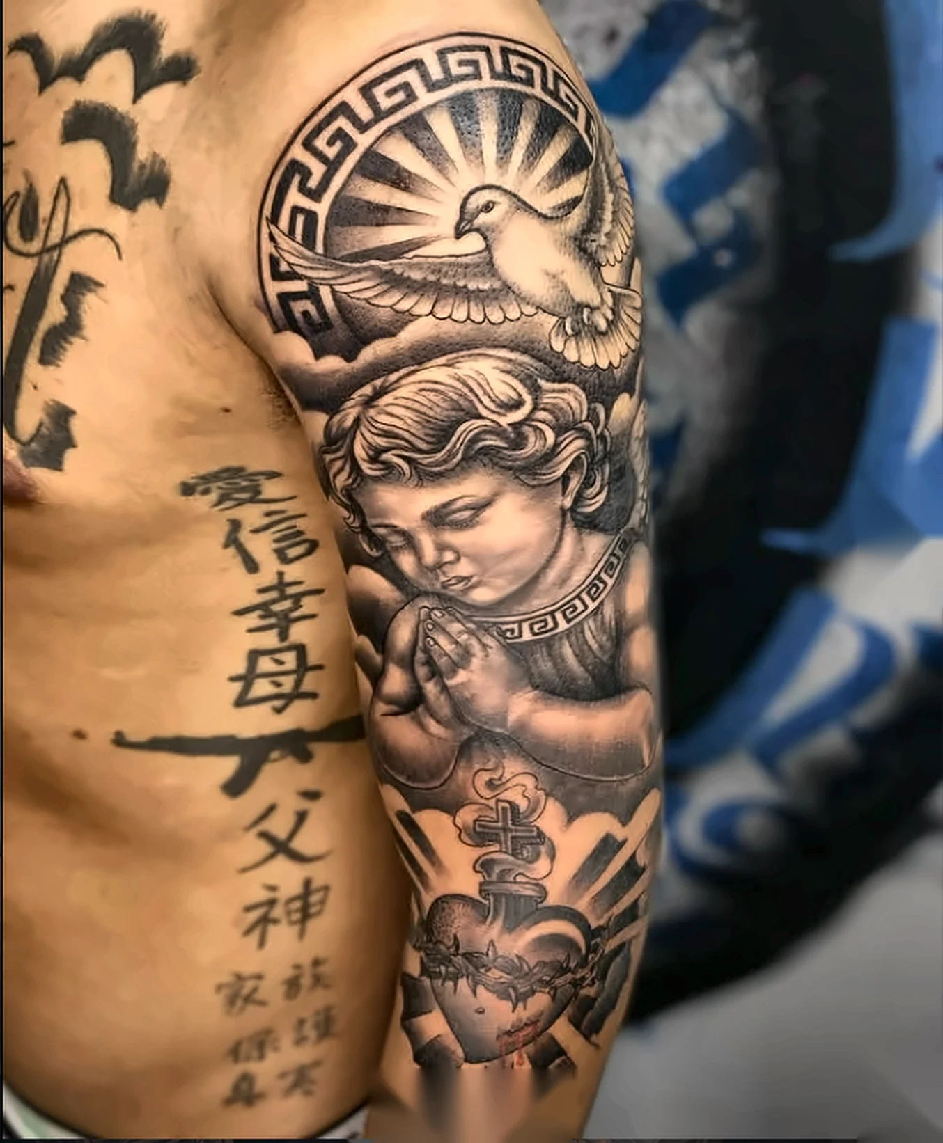 Fechamento religioso no braço